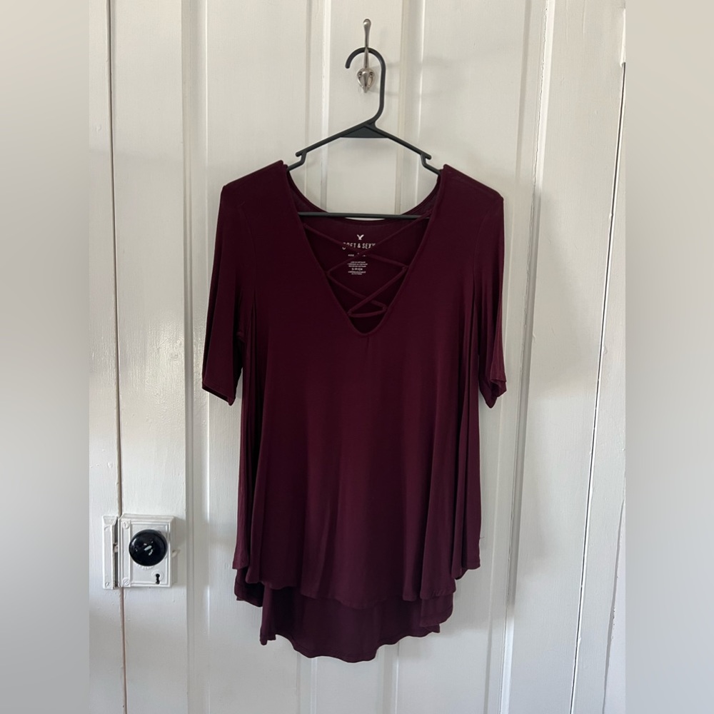 American Eagle Soft & Sexy Tee